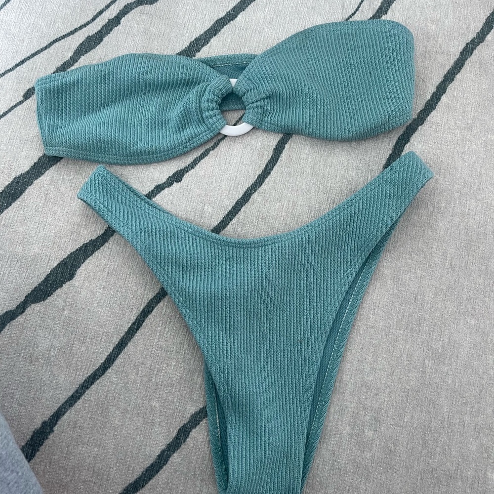blue bikini